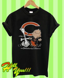 Charlie brown and snoopy chicago bears T Shirt