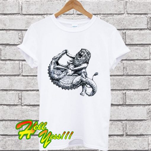 Lion And Crocodile Fights T Shirt