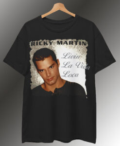 Ricky Martin Classic T shirts