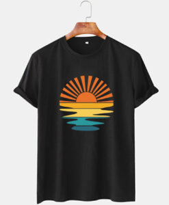 Retro Sunset Rays Wavy T Shirt